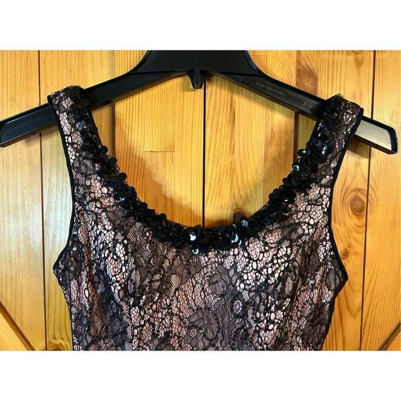 Sean Collection Lace Mini Dress Size 2 (8318) - Picture 3 of 7